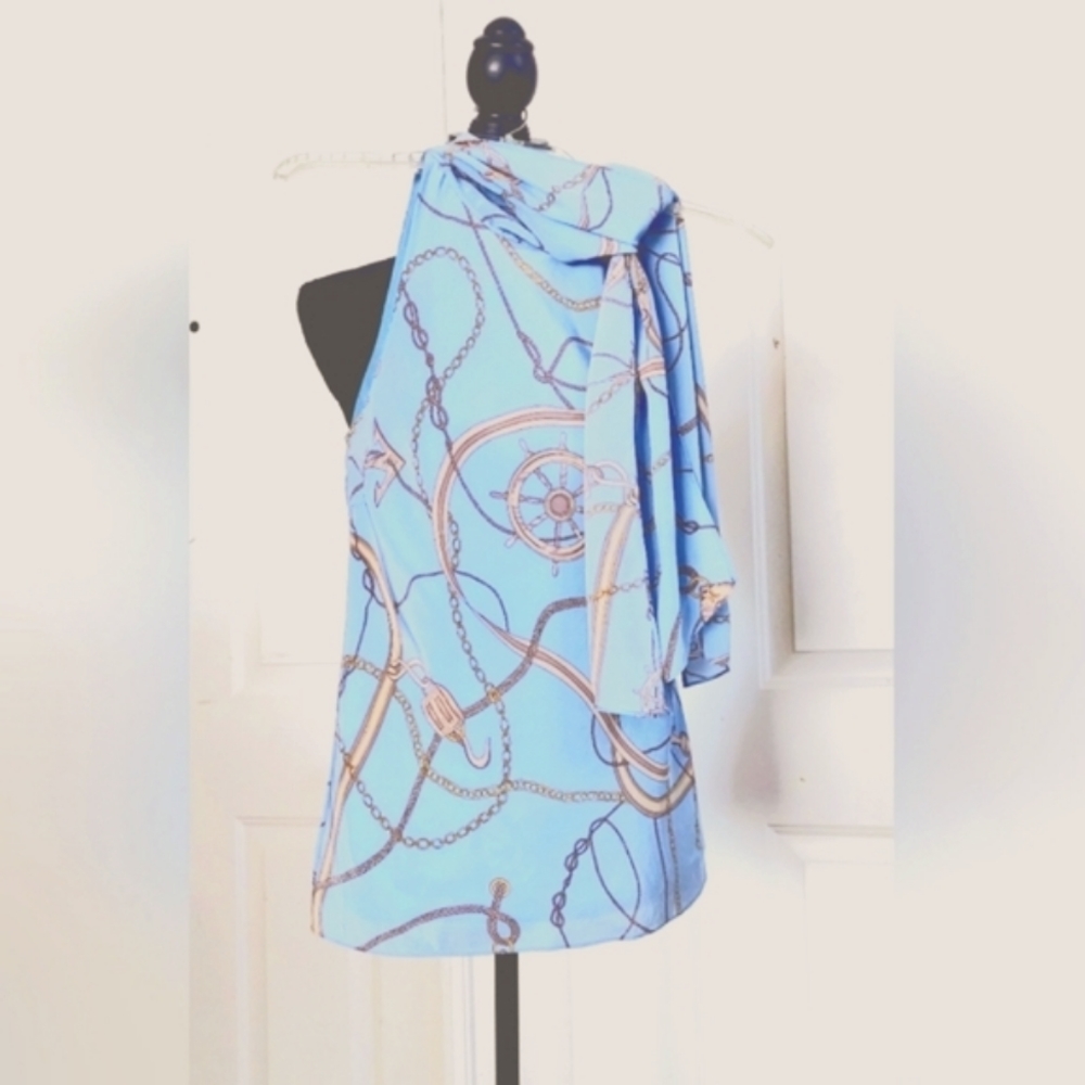 Beautiful silk blouse with shawls tie collar sleeves size 8 in baby blue